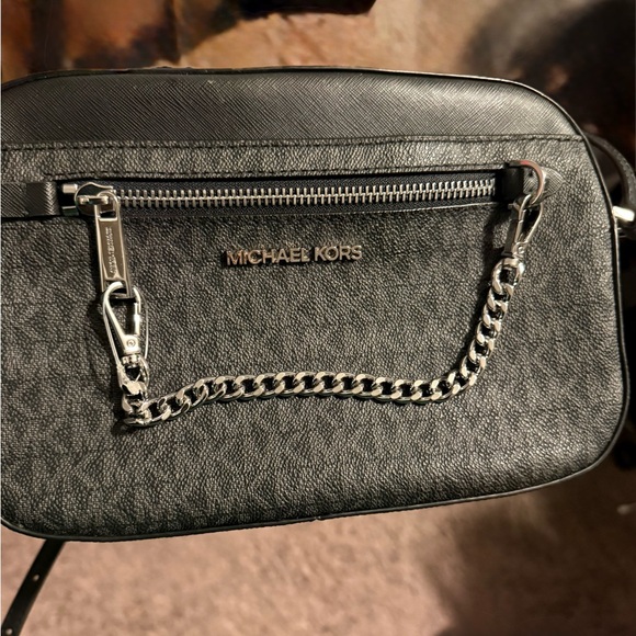 Michael Kors Gray Crossbody Bag with Chain Detail - Picture 1 of 4